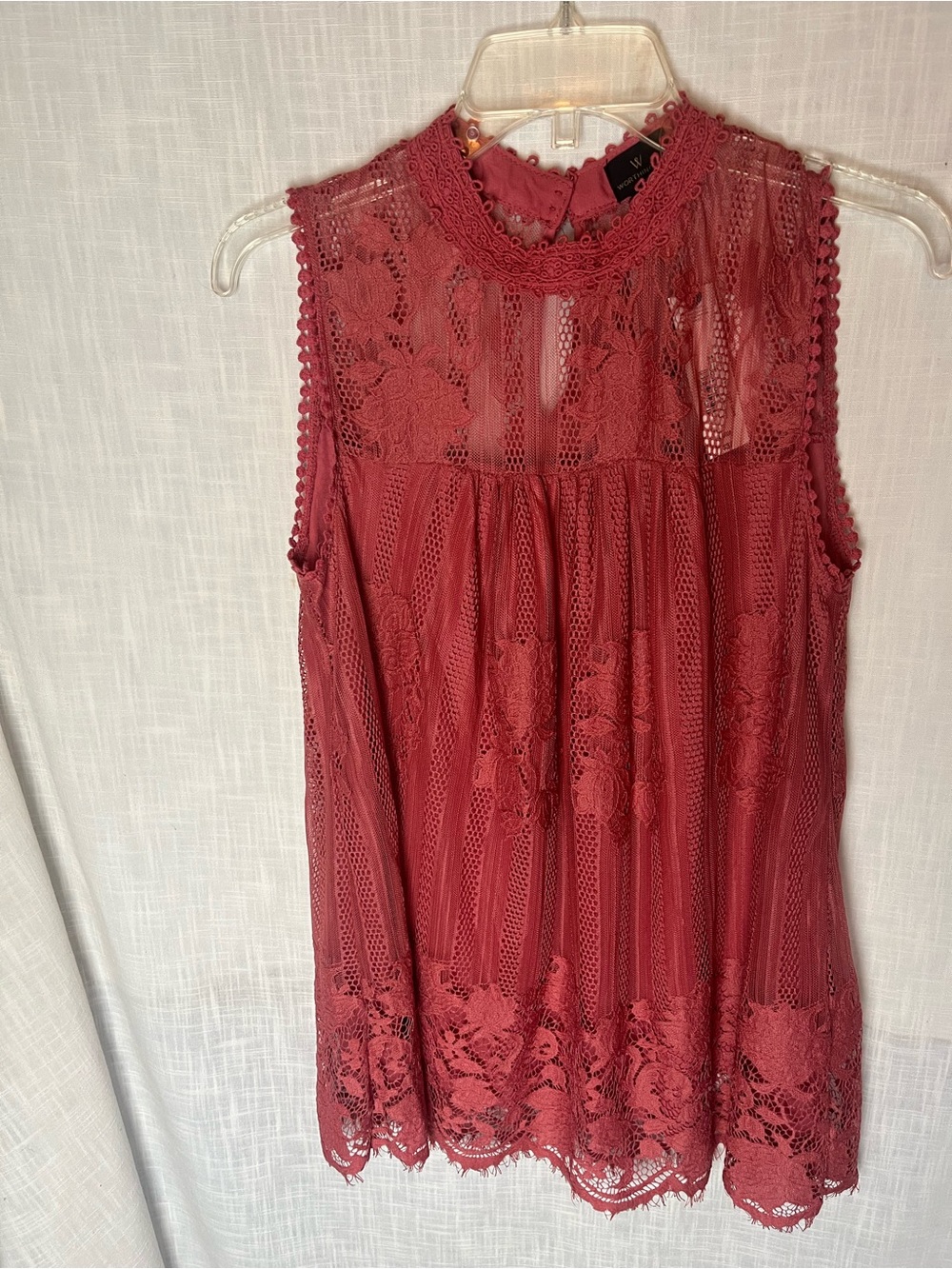 Worthington Rose Lacey High-Neck Sleeveless Camisole blouse flowy long top L NWT